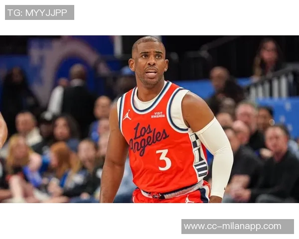 韦德谈保罗角色:更衣室问责者的双刃剑与告密者的误解 韦德谈保罗角色:更衣室问责者的双刃剑与告密者的误解